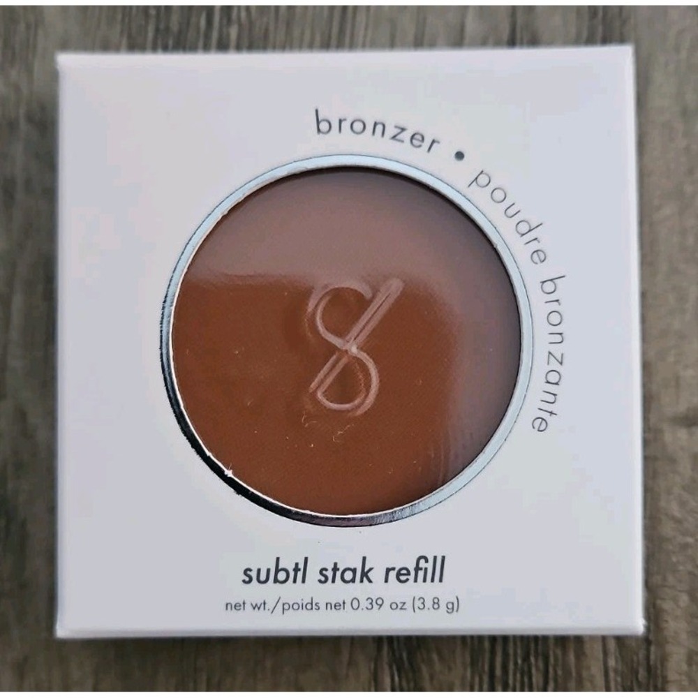 Subtl Staks Bronzer, Color: Mocha, soft definition, New (Sealed)